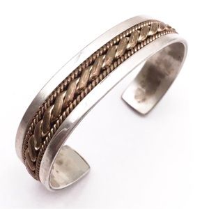 Signed - Franklin & Verna Tahe. Navajo. Vntg Sterling 12KGF Multi Row Twist Cuff